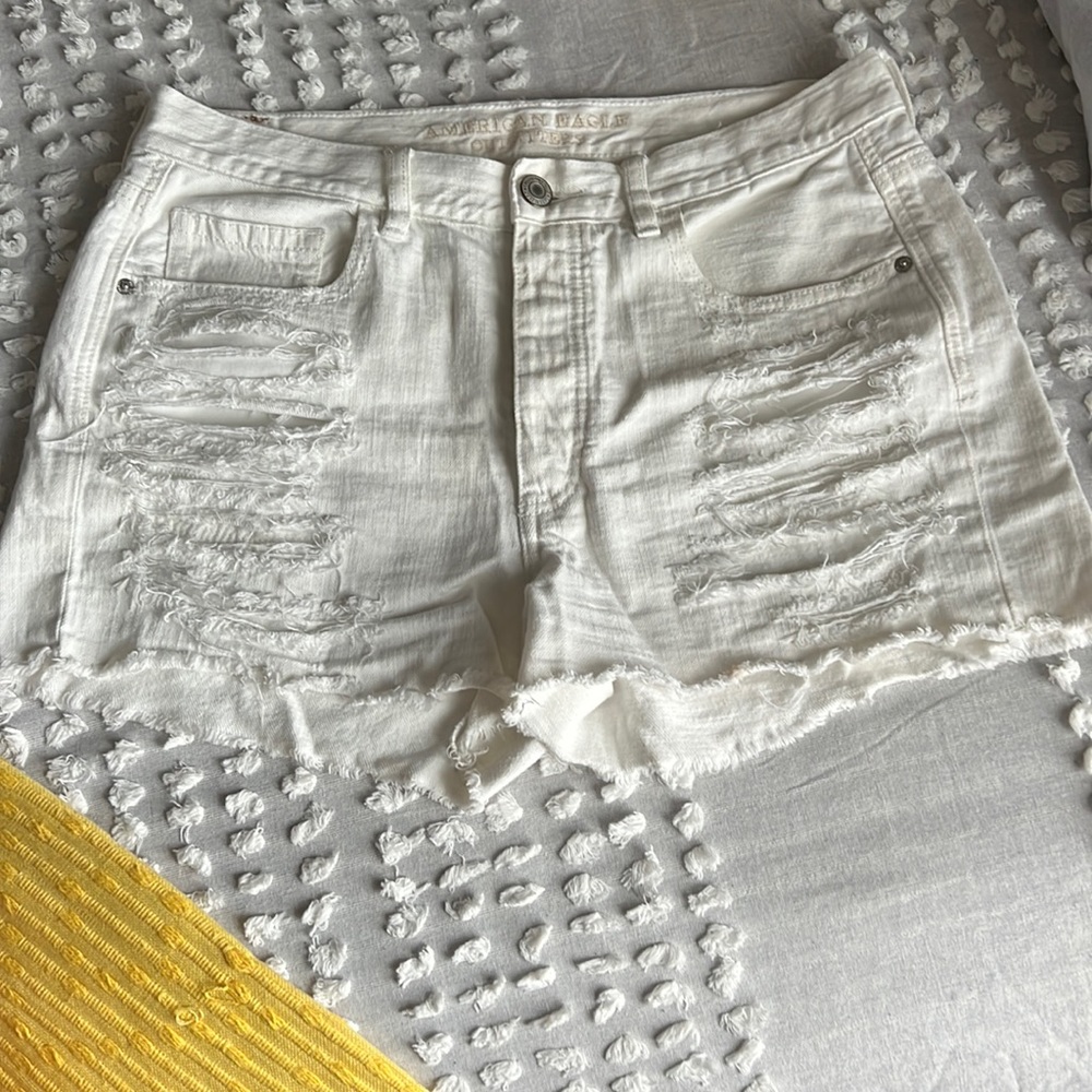 American Eagle White Jean Hi-Rise Shorts